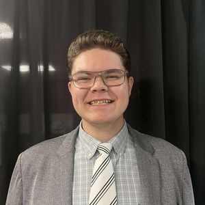 Meet your Posher, Kyle